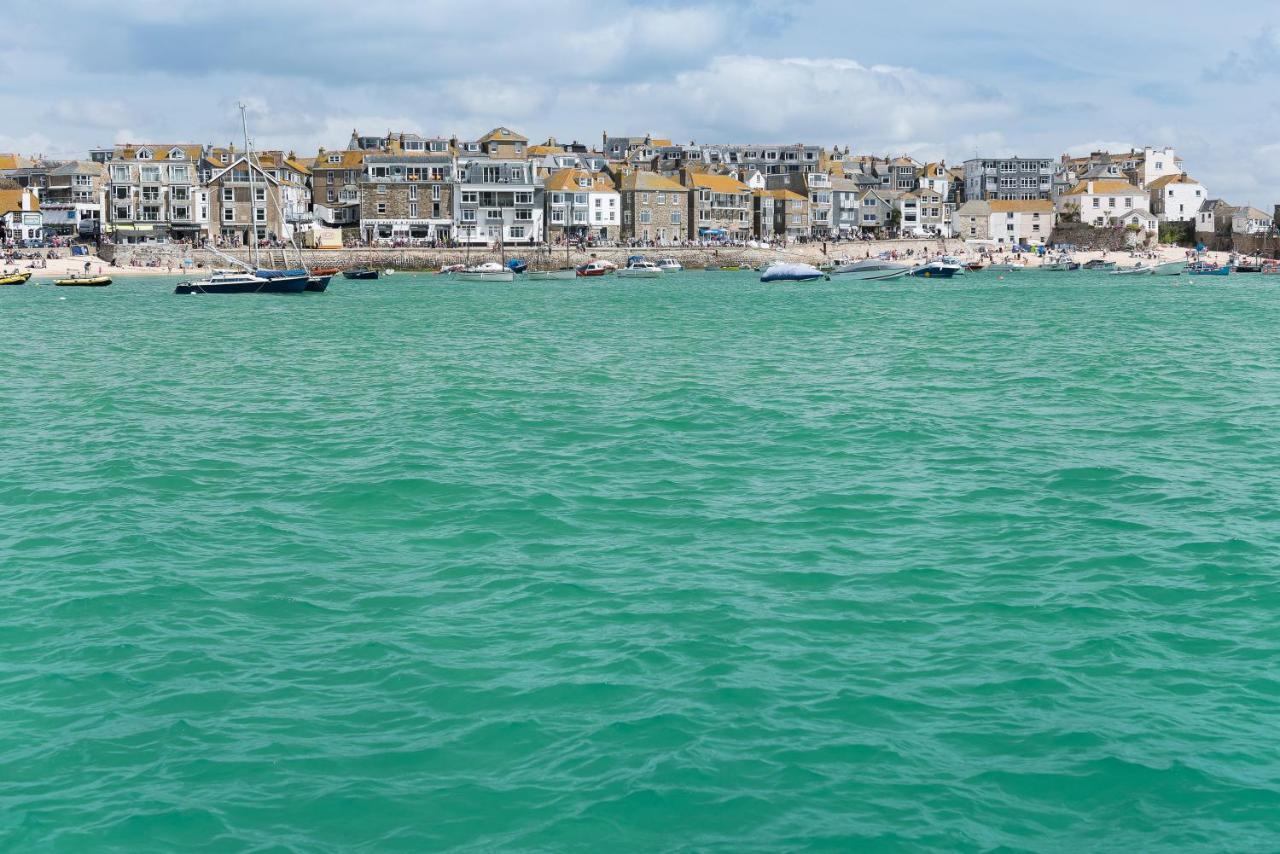 Lifeboat Inn St Ives  Exterior photo